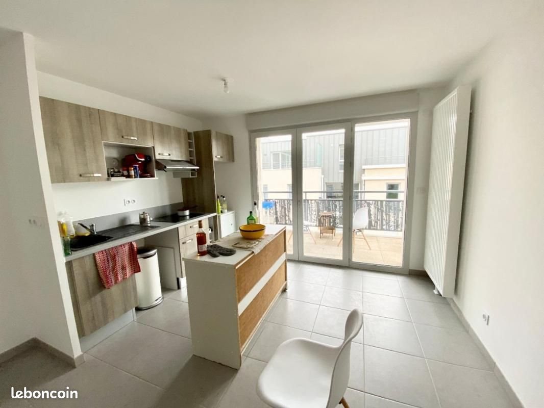Appartement à louer, 65m², Tours
