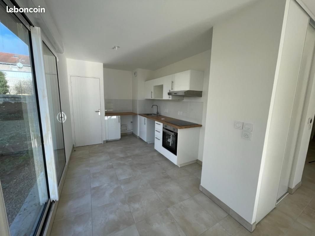 Appartement à louer, 73m², Tours