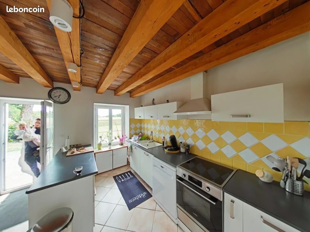 Maison à louer, 116m², Leignes-sur-Fontaine