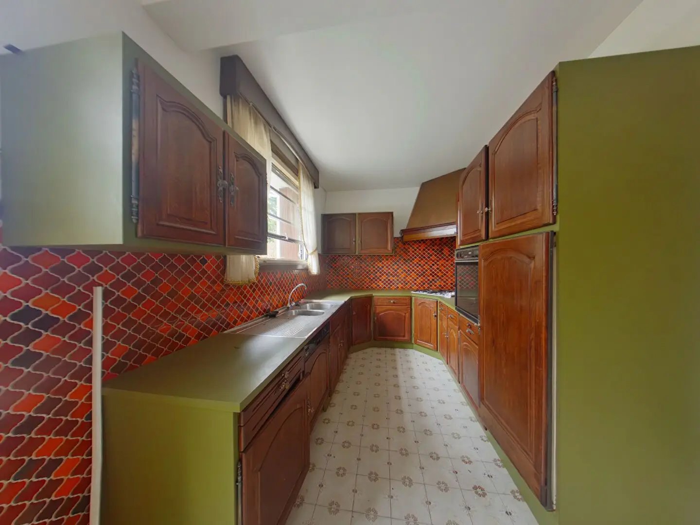 Maison à vendre, 220m², Montmorillon