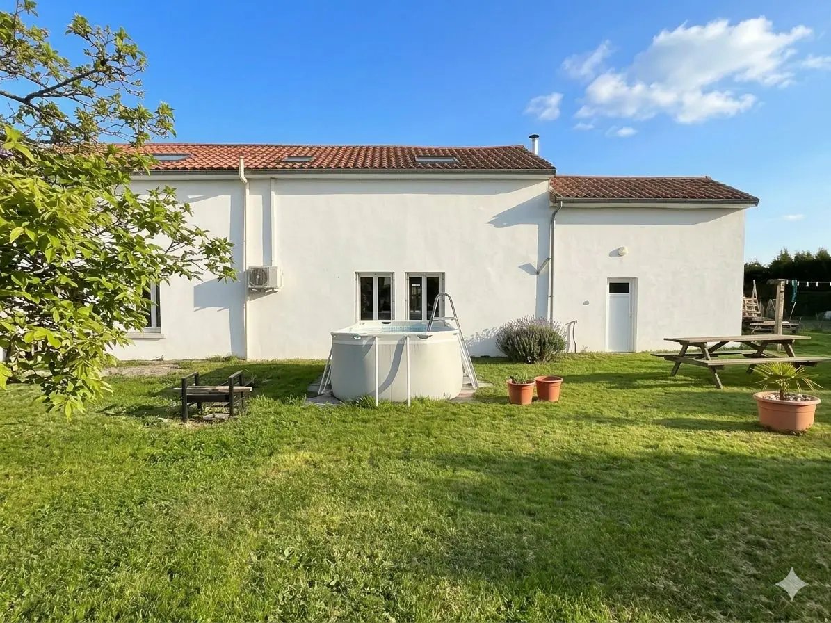 Maison à vendre, 140m², Latillé