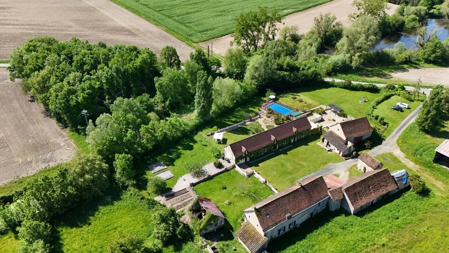 Maison à vendre, 406m², Abilly