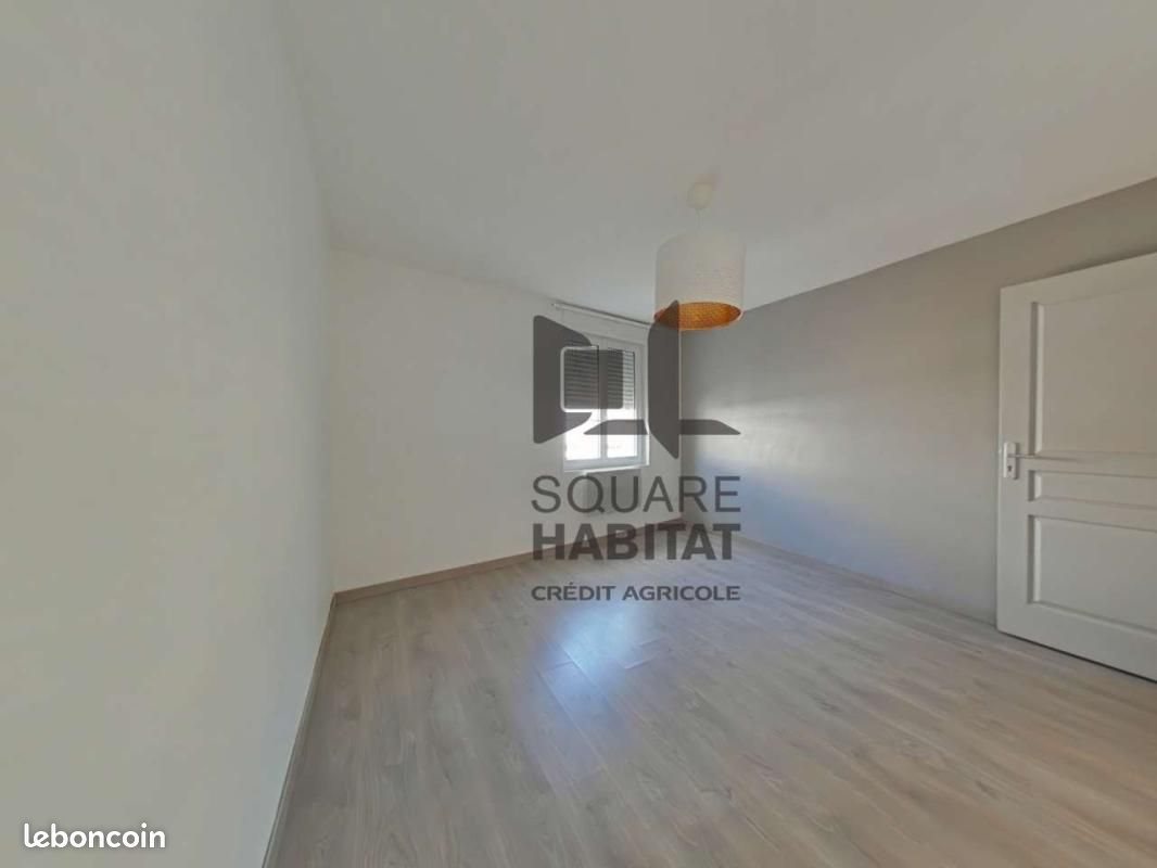 Maison à louer, 60m², Chinon