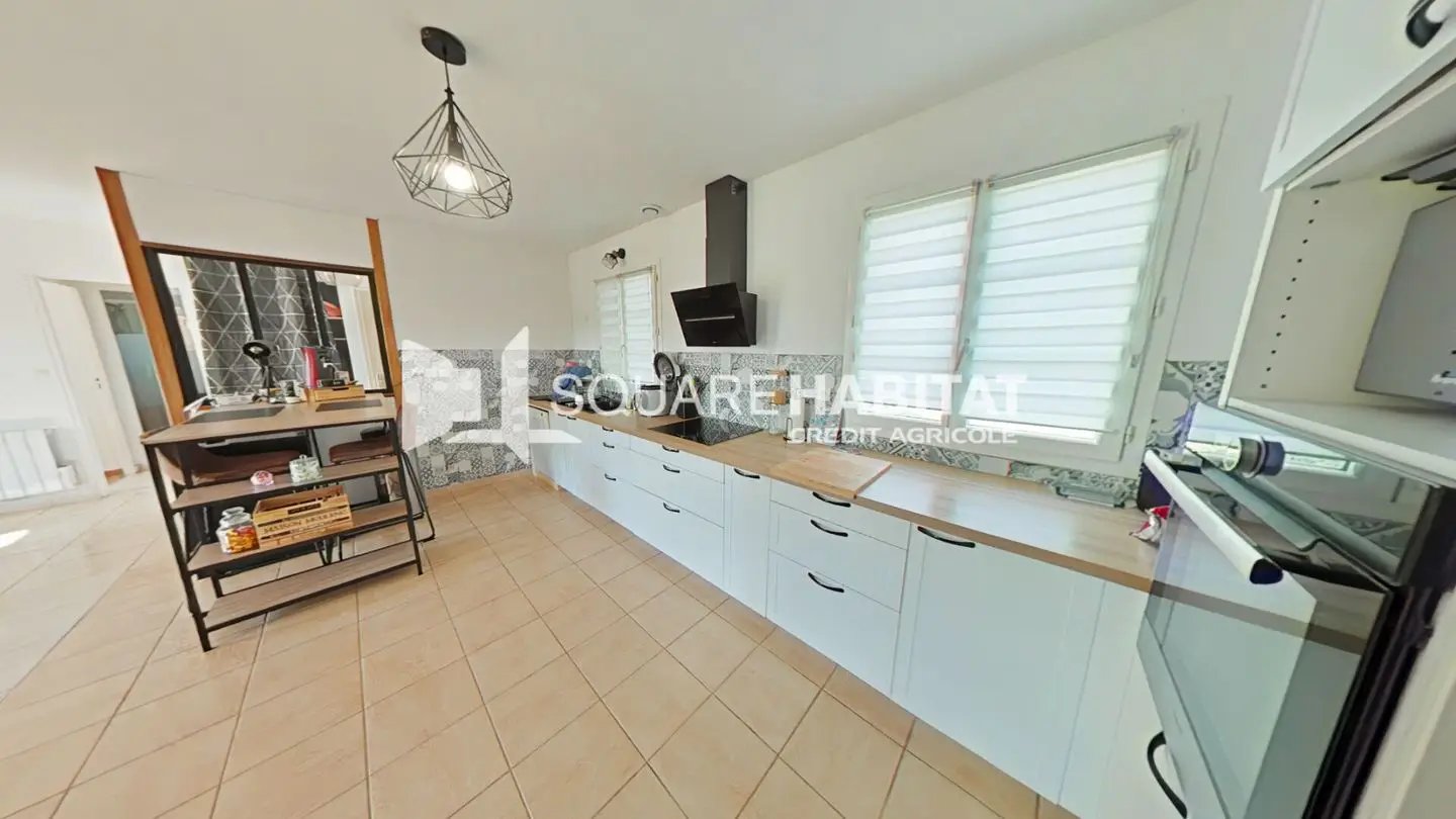 Maison à vendre, 78m², Brizay