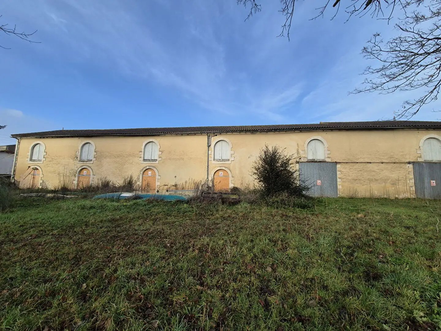 Maison à vendre, 250m², Neuville-de-Poitou