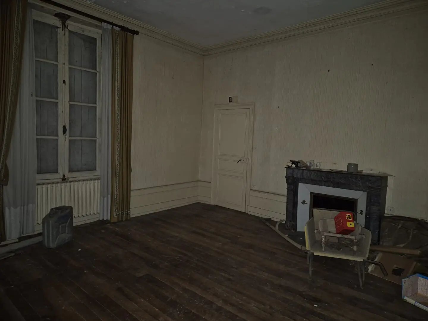 Maison à vendre, 250m², Neuville-de-Poitou