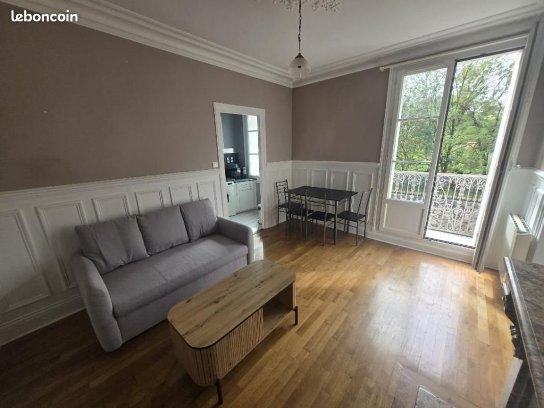 Appartement à louer, 40m², Tours