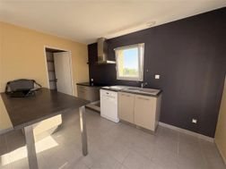 Maison à louer, 79m², Loudun