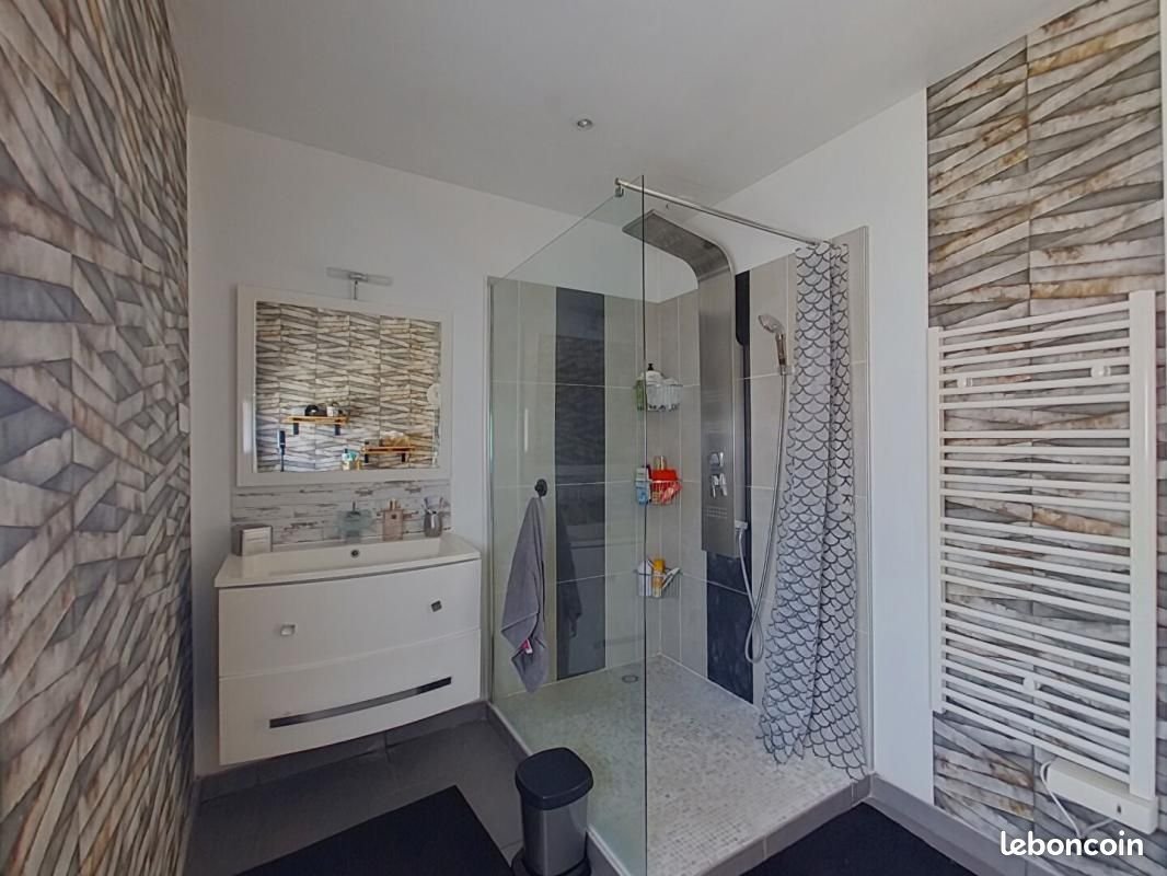 Maison à vendre, 128m², Fleuré