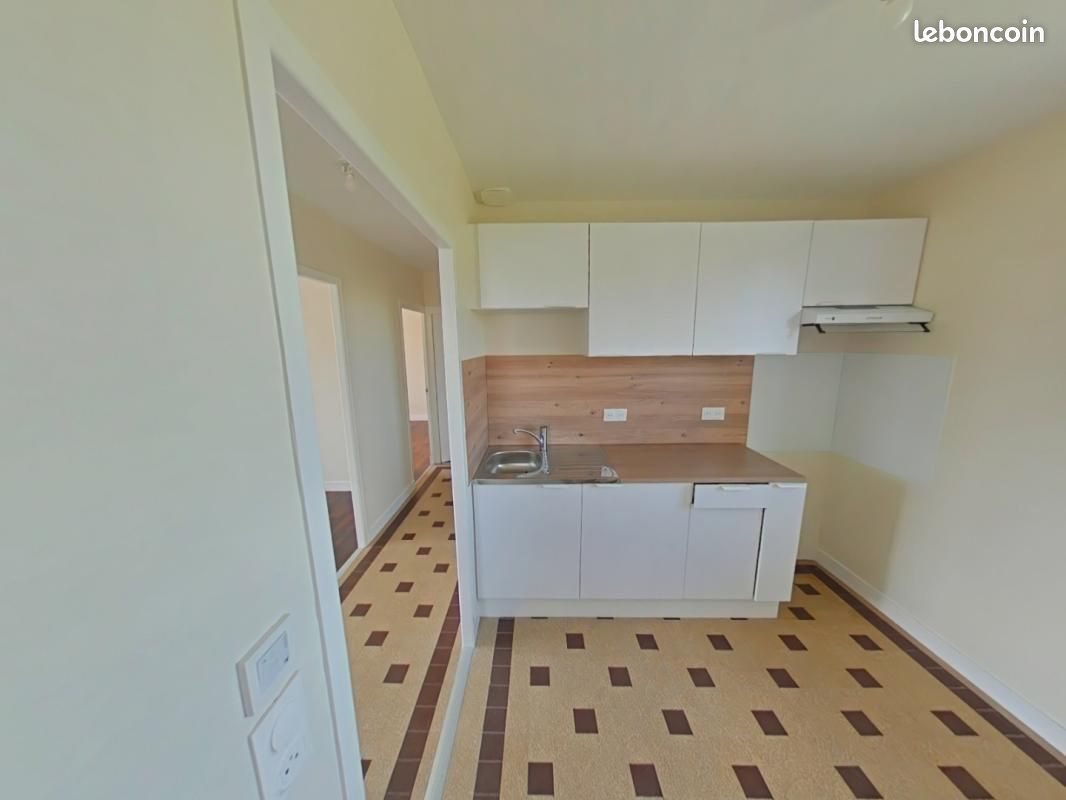 Maison à louer, 52m², Montmorillon