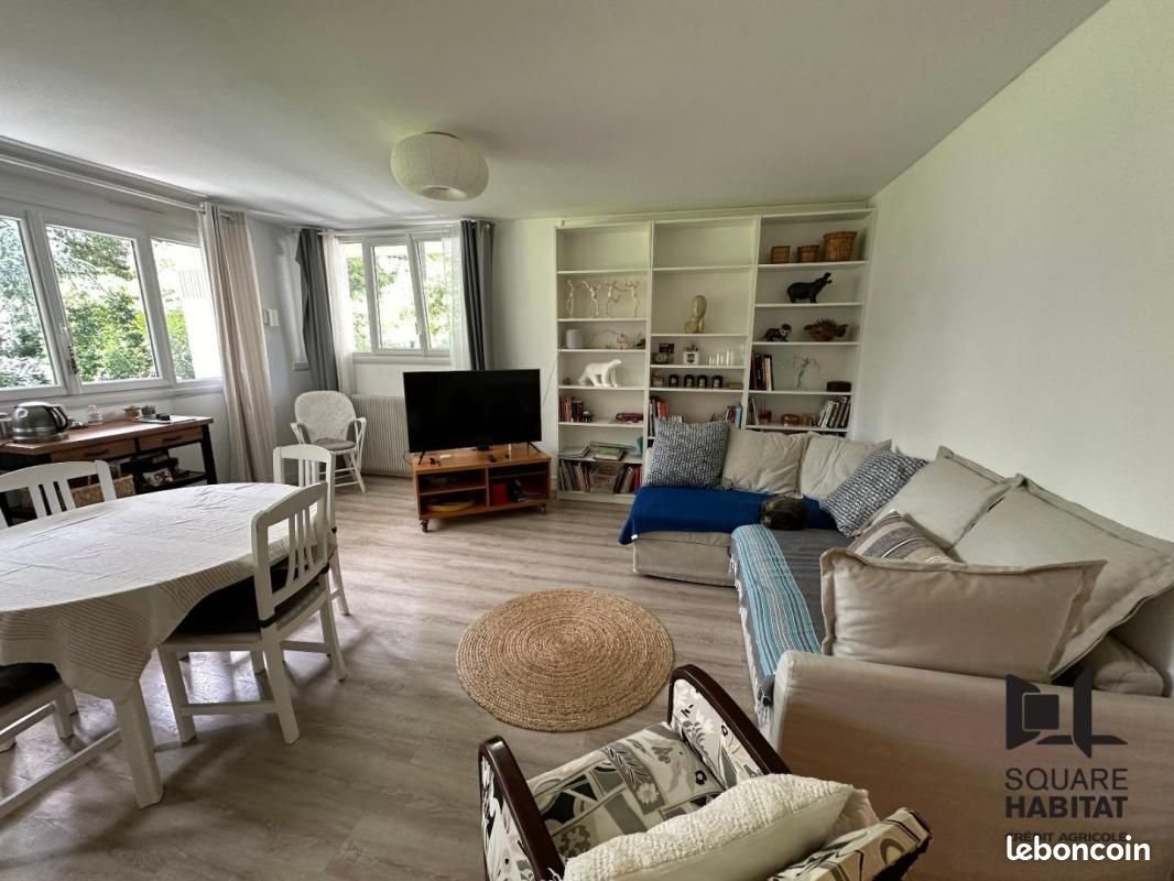 Appartement à louer, 80m², Tours