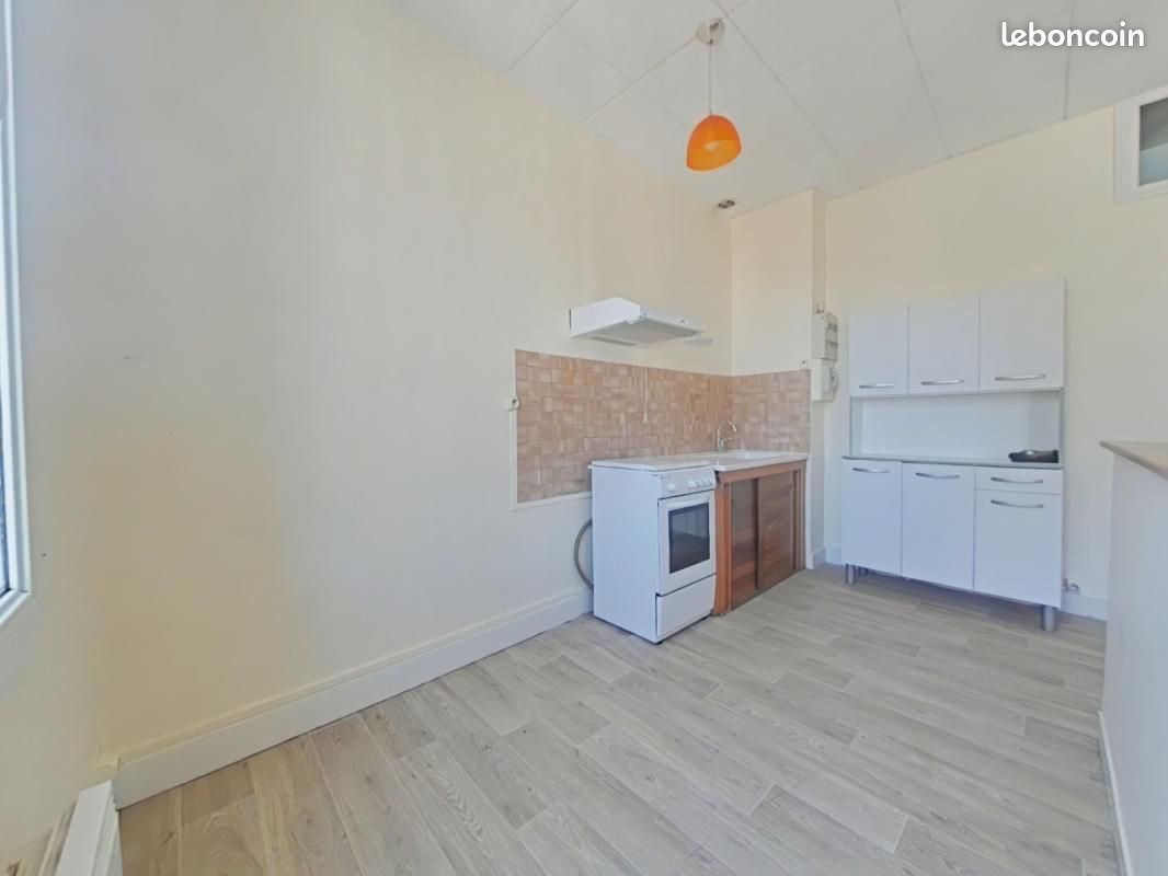 Appartement à louer, 45m², Ligueil