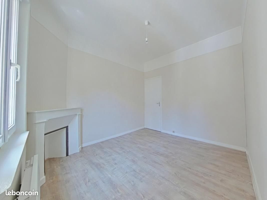 Appartement à louer, 45m², Ligueil
