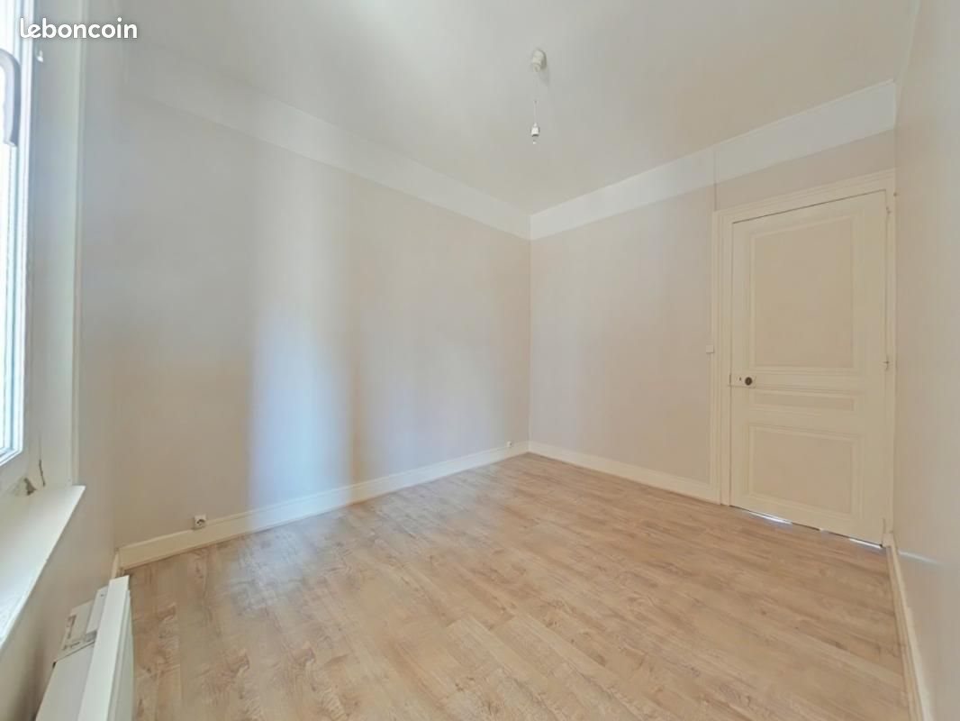Appartement à louer, 45m², Ligueil