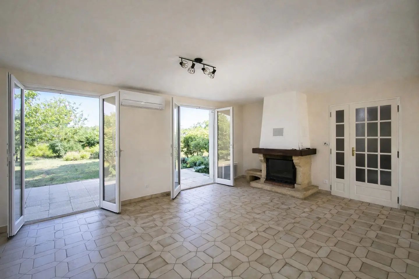 Maison à vendre, 180m², Rochecorbon