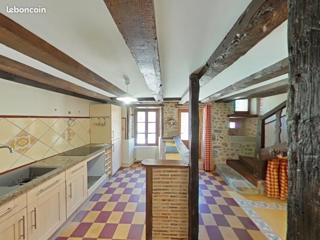 Maison à louer, 85m², Lathus-Saint-Rémy