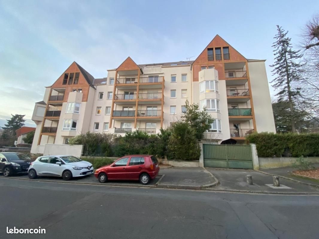 Appartement à louer, 35m², Tours
