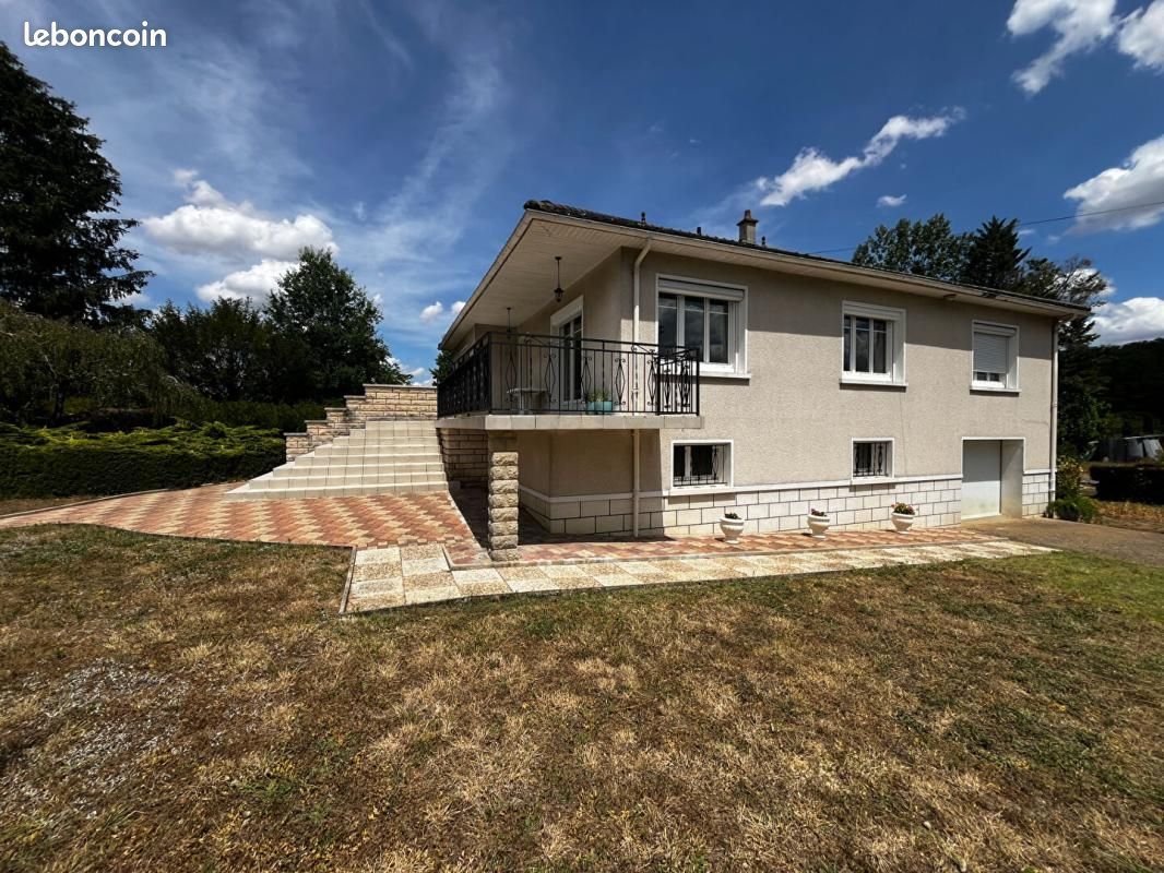 Maison à vendre, 138m², Lencloître
