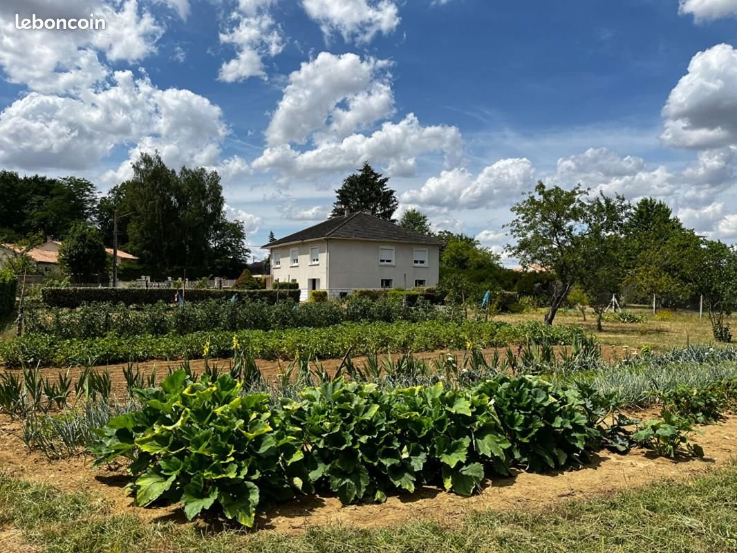 Maison à vendre, 138m², Lencloître