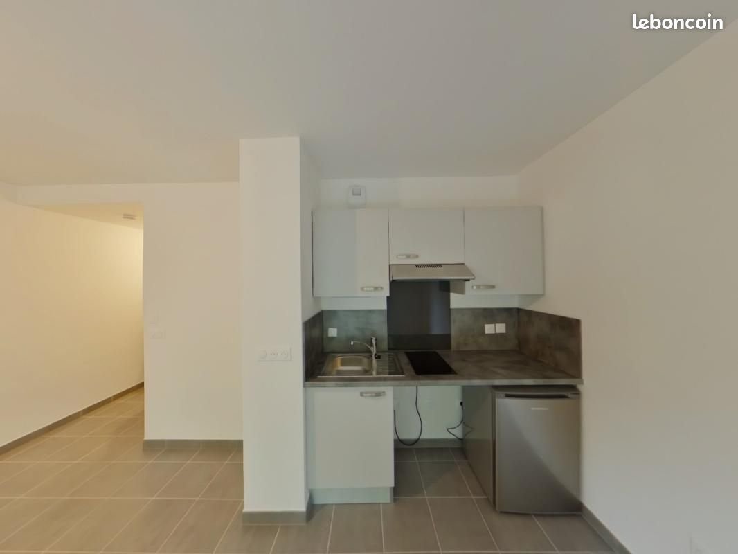 Appartement à louer, 27m², Tours