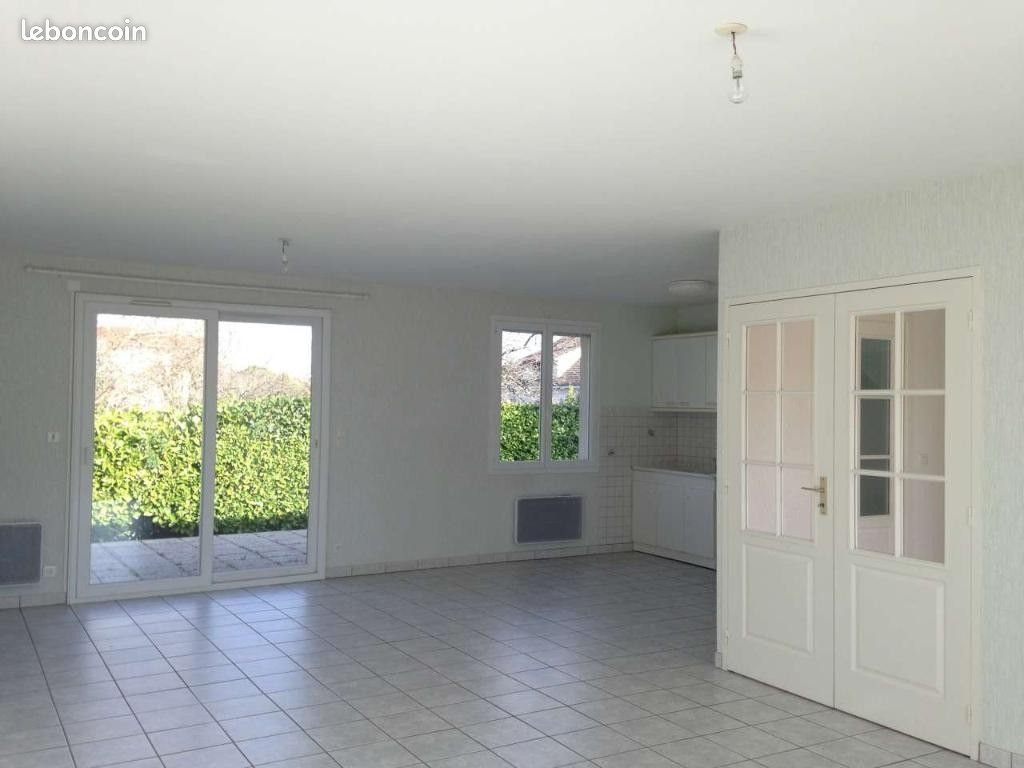 Maison à louer, 105m², Montmorillon