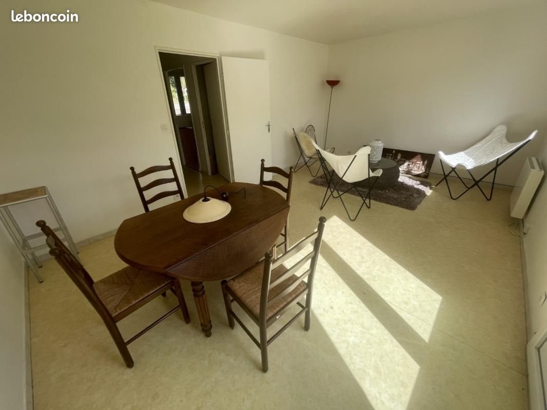 Maison à louer, 69m², Abilly