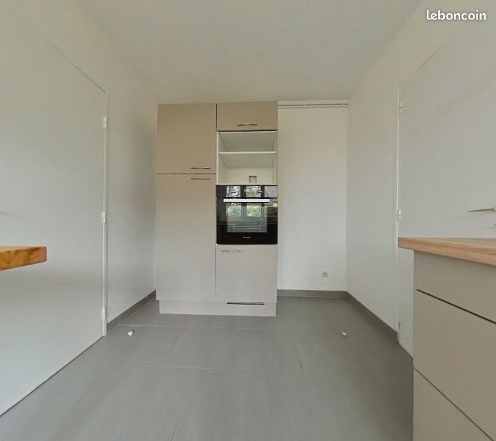 Maison à louer, 91m², Savigny-en-Véron