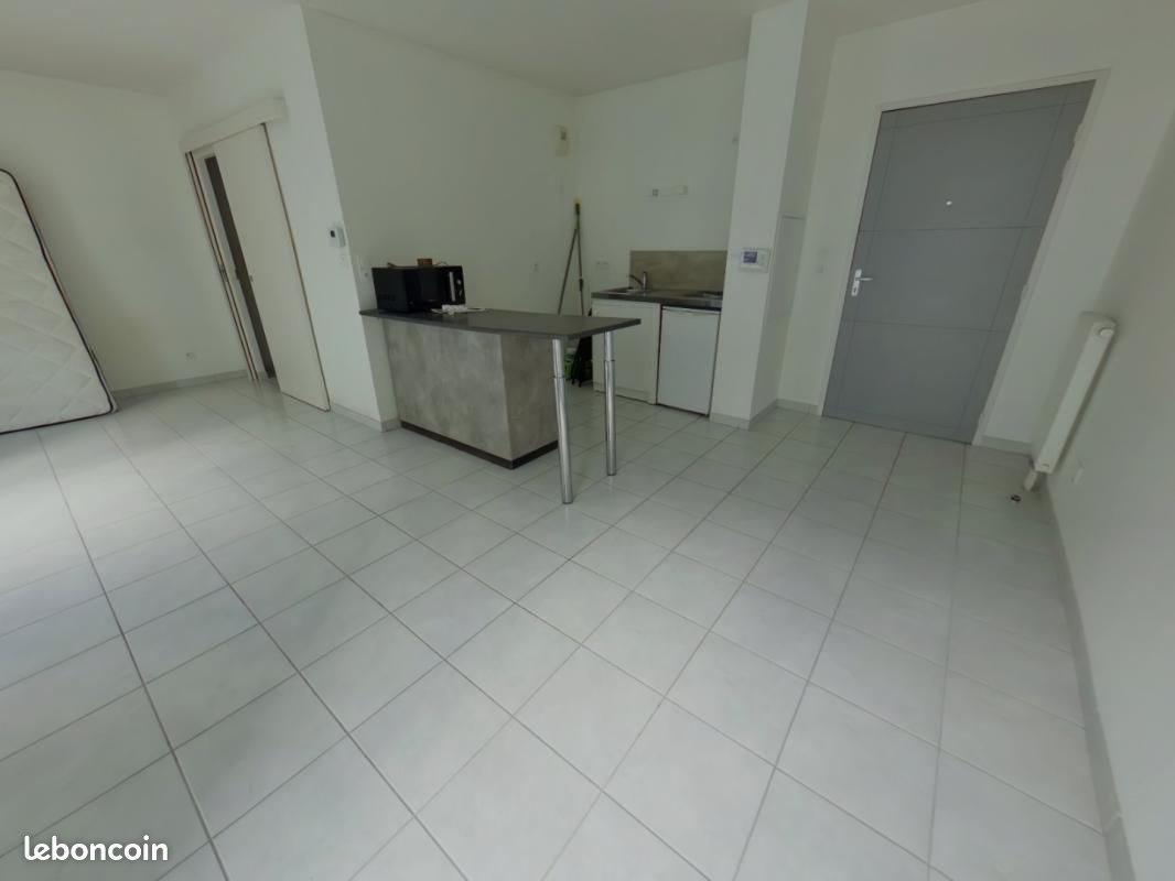 Appartement à louer, 32m², Tours