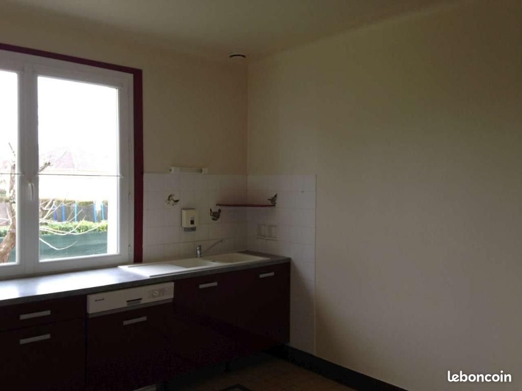 Maison à louer, 104m², Montmorillon
