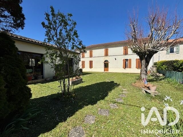 Maison à vendre, 247m², Saint-Georges-des-Agoûts