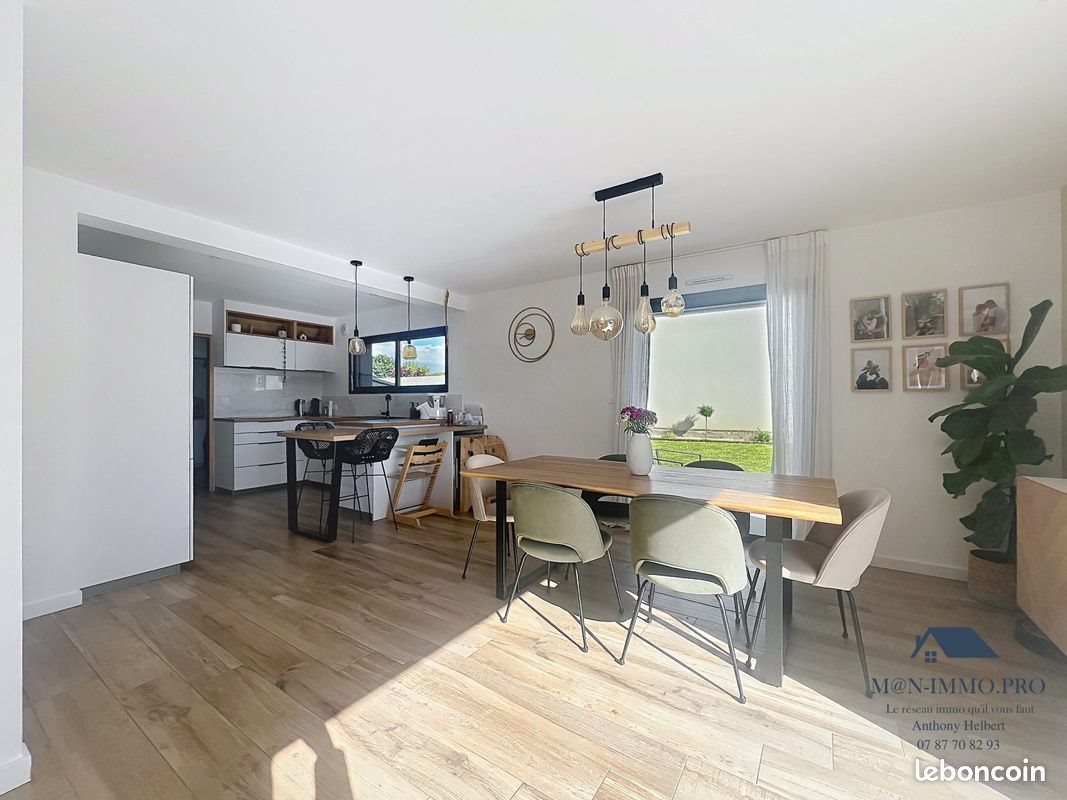Maison à vendre, 112m², Pommeret