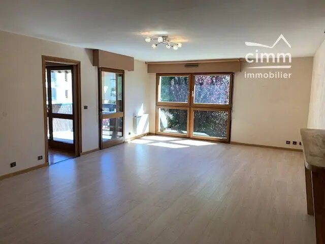 Appartement à louer, 79m², Sallanches