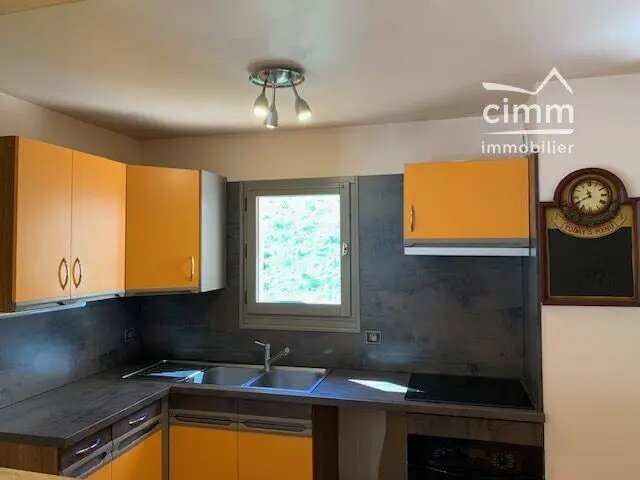 Appartement à louer, 79m², Sallanches