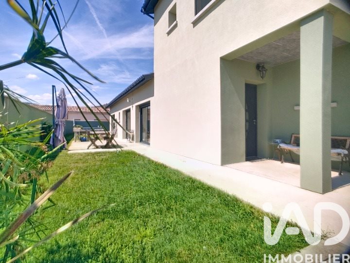 Maison à vendre, 135m², Tournon-sur-Rhône