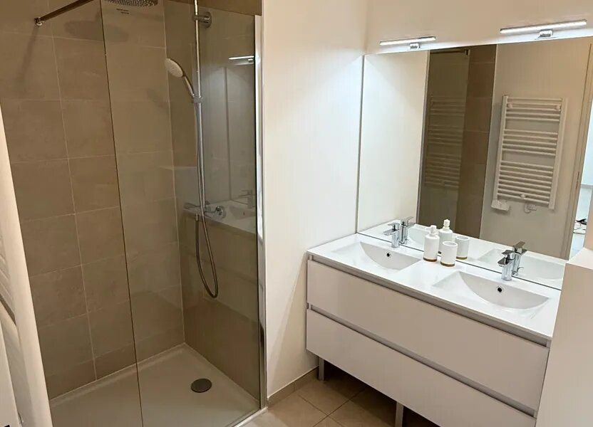Appartement à louer, 64m², Villeneuve-Loubet