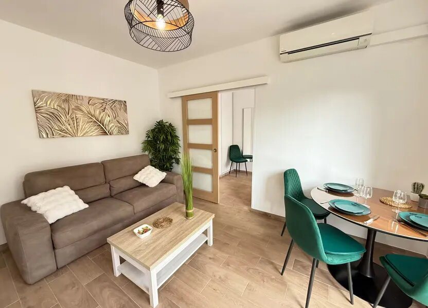 Appartement à louer, 29m², Villeneuve-Loubet