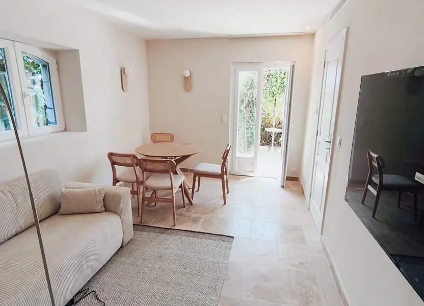 Appartement à louer, 38m², Villeneuve-Loubet