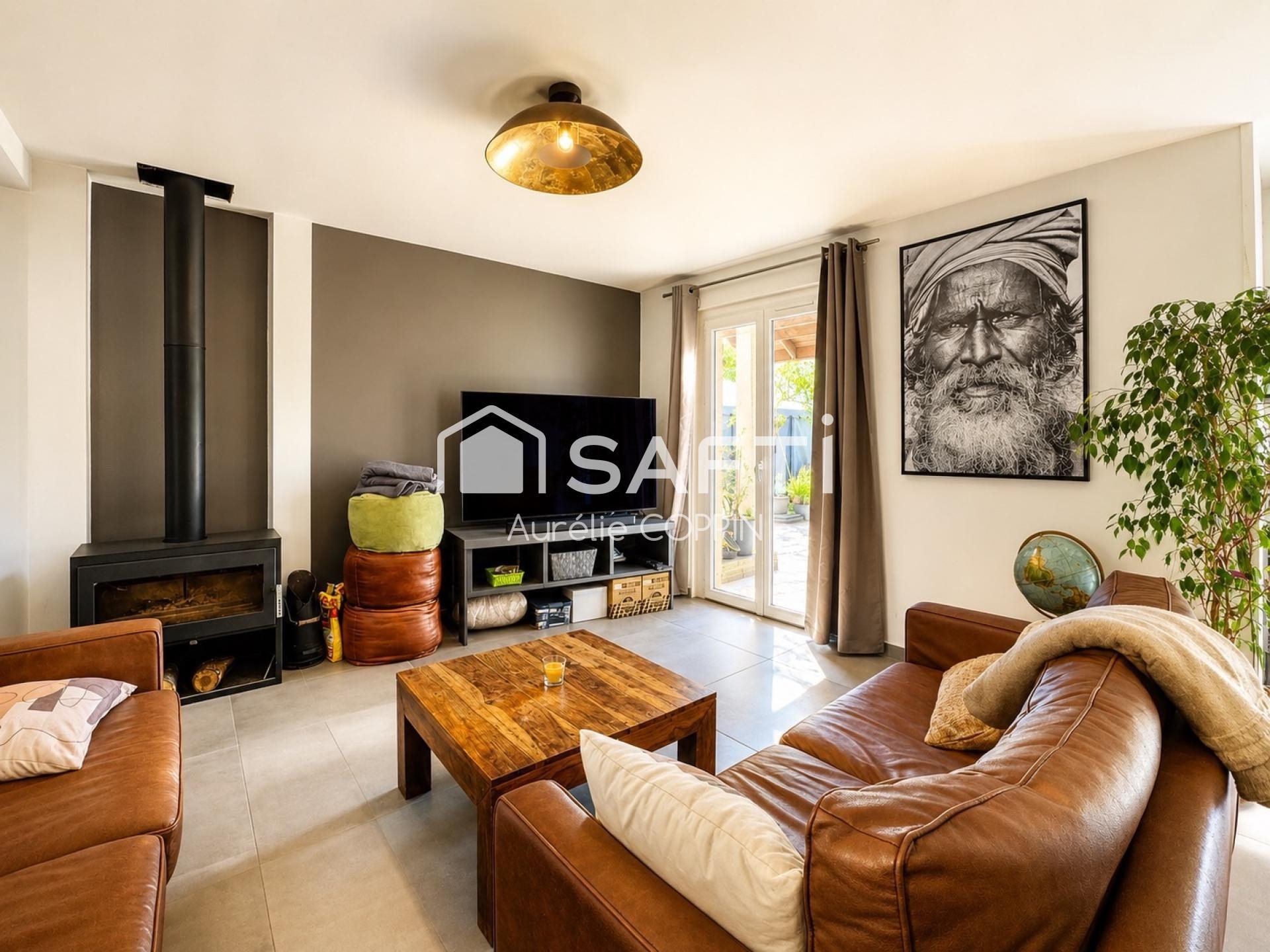 Maison à vendre, 115m², Leyrieu