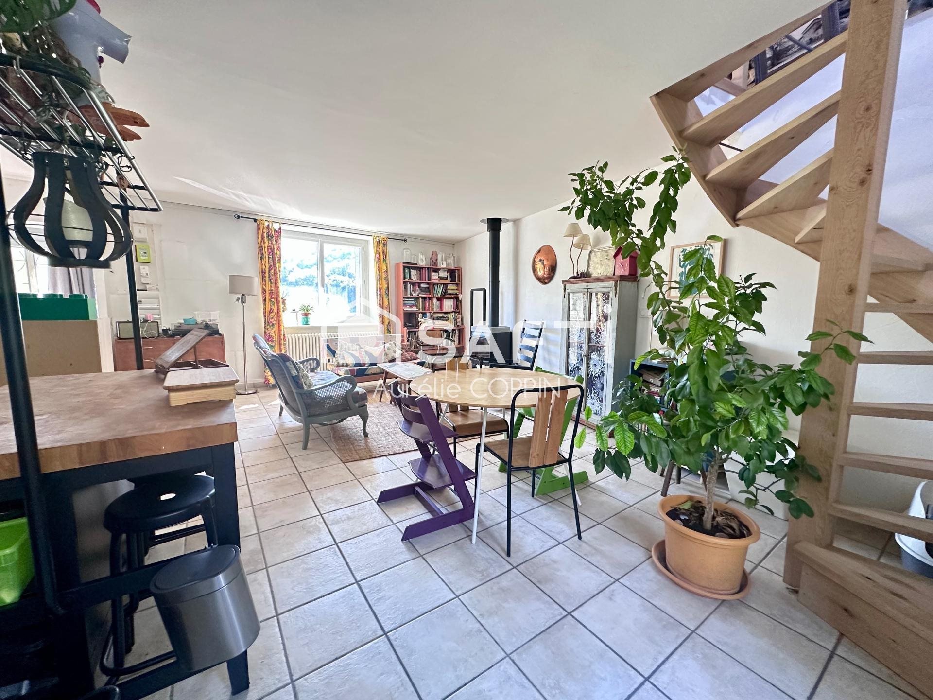 Maison à vendre, 121m², Crémieu