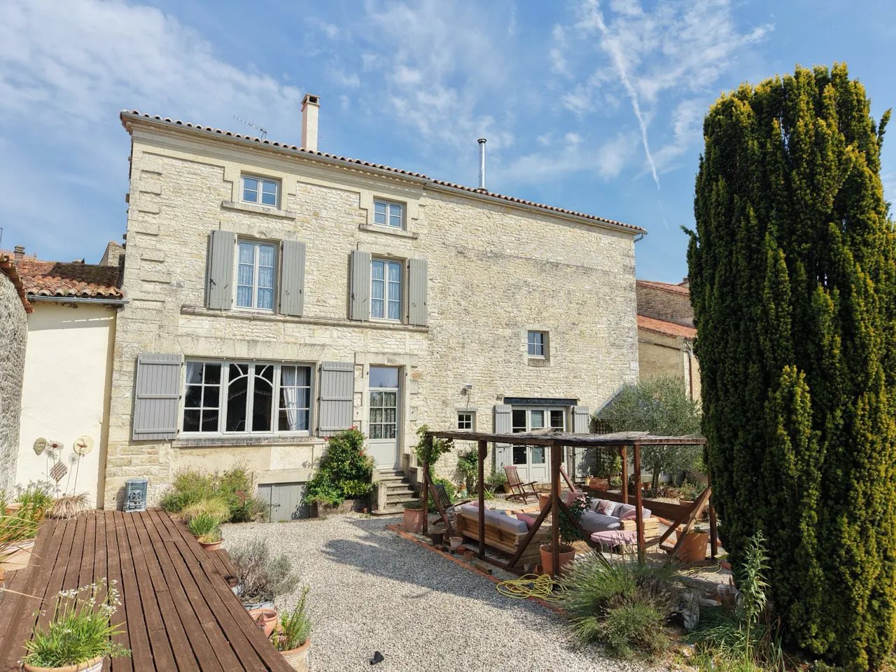 Maison à vendre, 486m², Tusson
