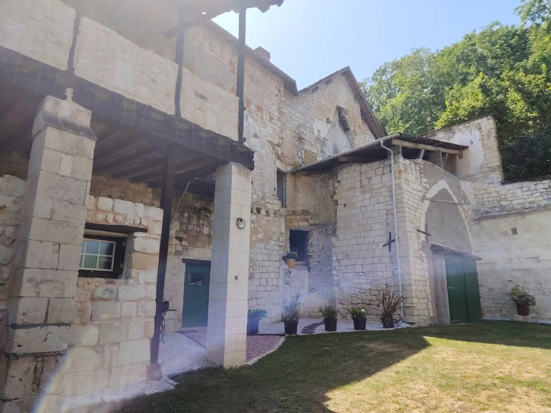 Maison à vendre, 408m², Vaux-sur-Vienne