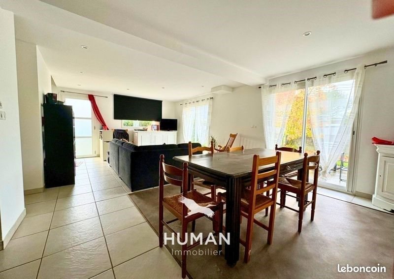 Maison à vendre, 142m², Landévant