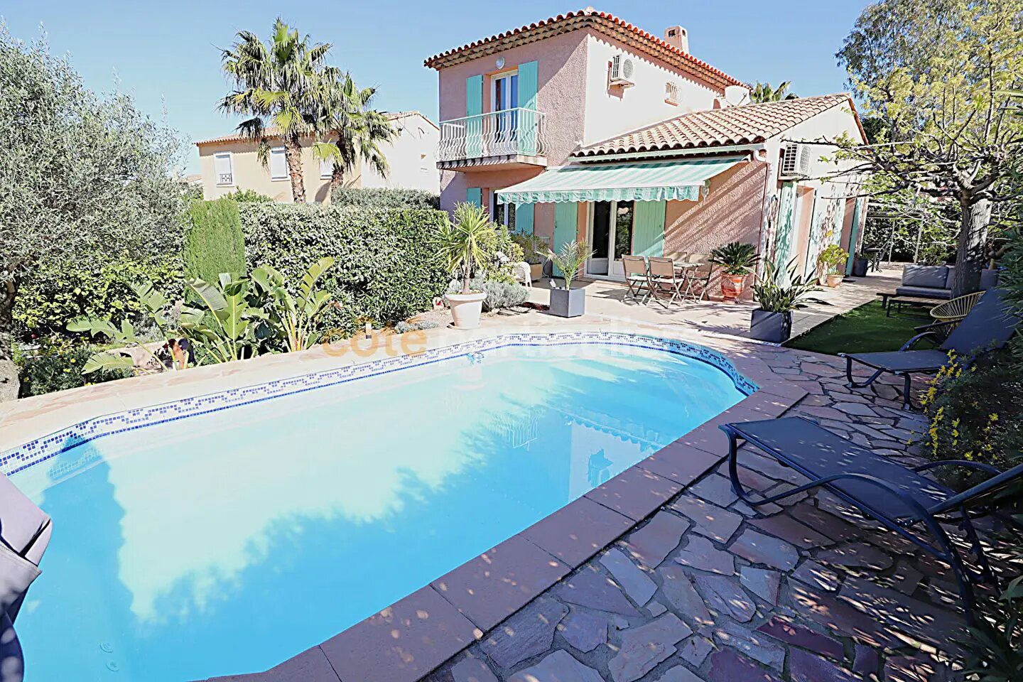 Maison à vendre, 124m², Saint-Raphaël