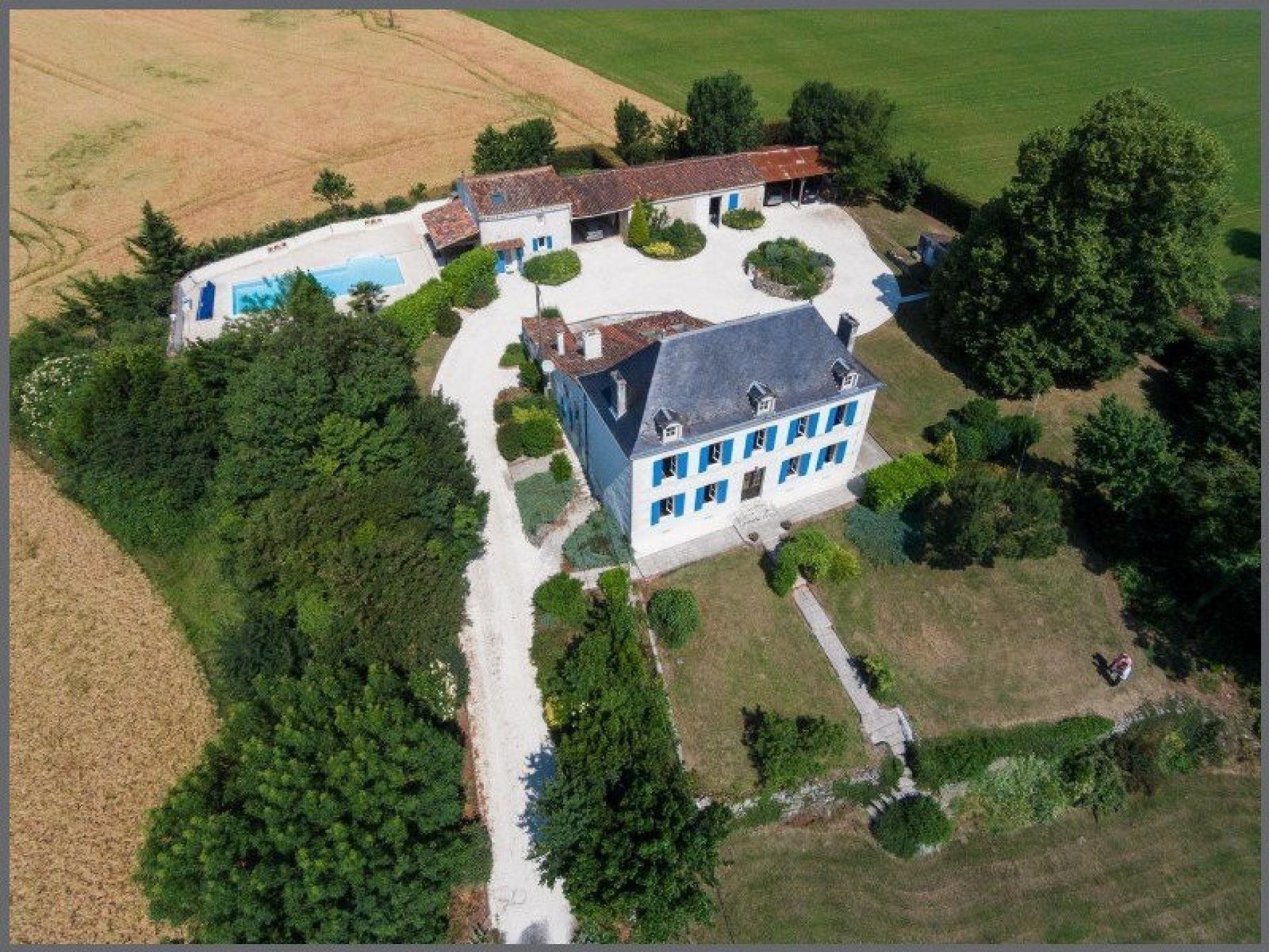 Maison à vendre, 333m², Saint-Porchaire