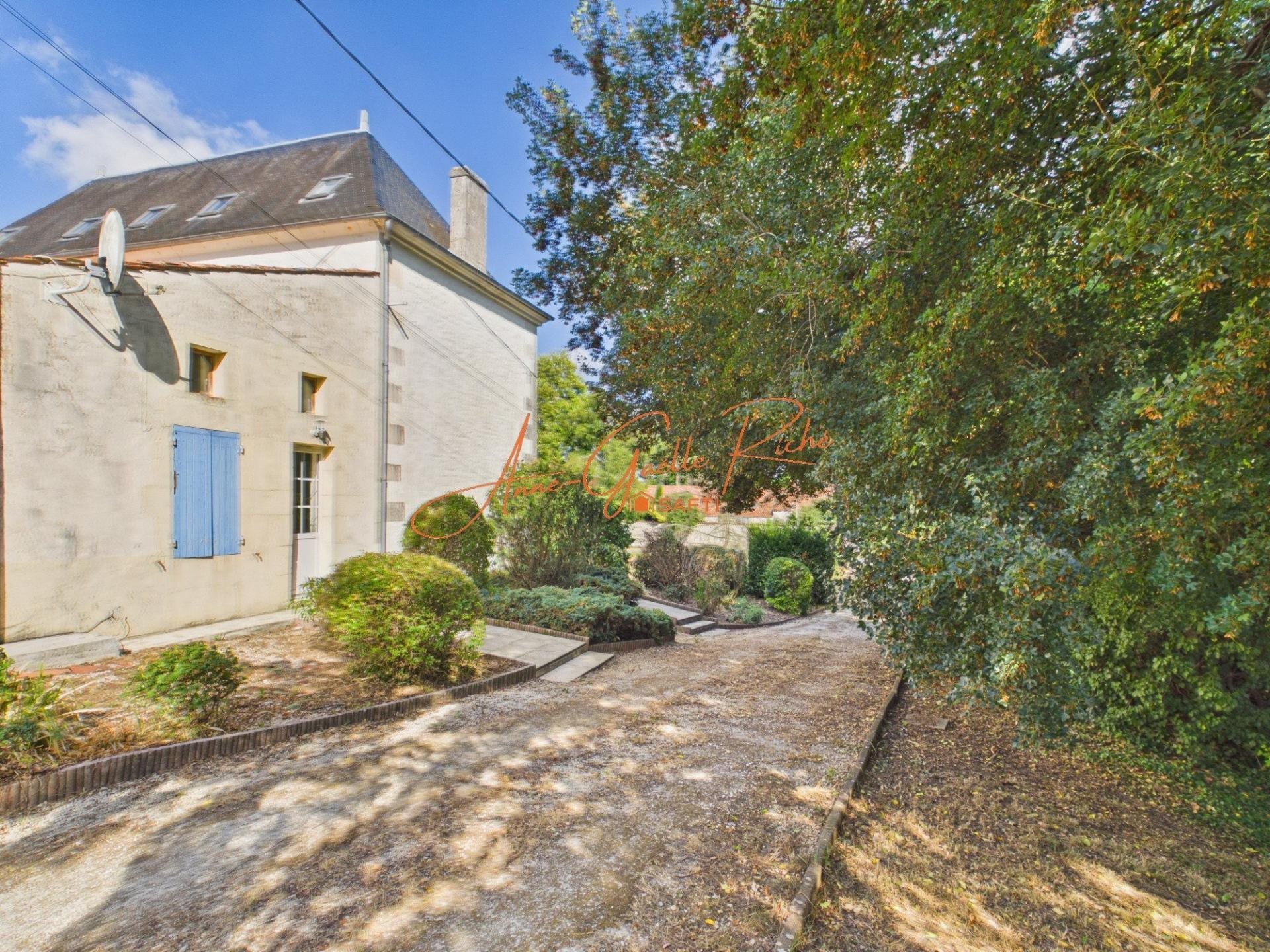 Maison à vendre, 333m², Saint-Porchaire