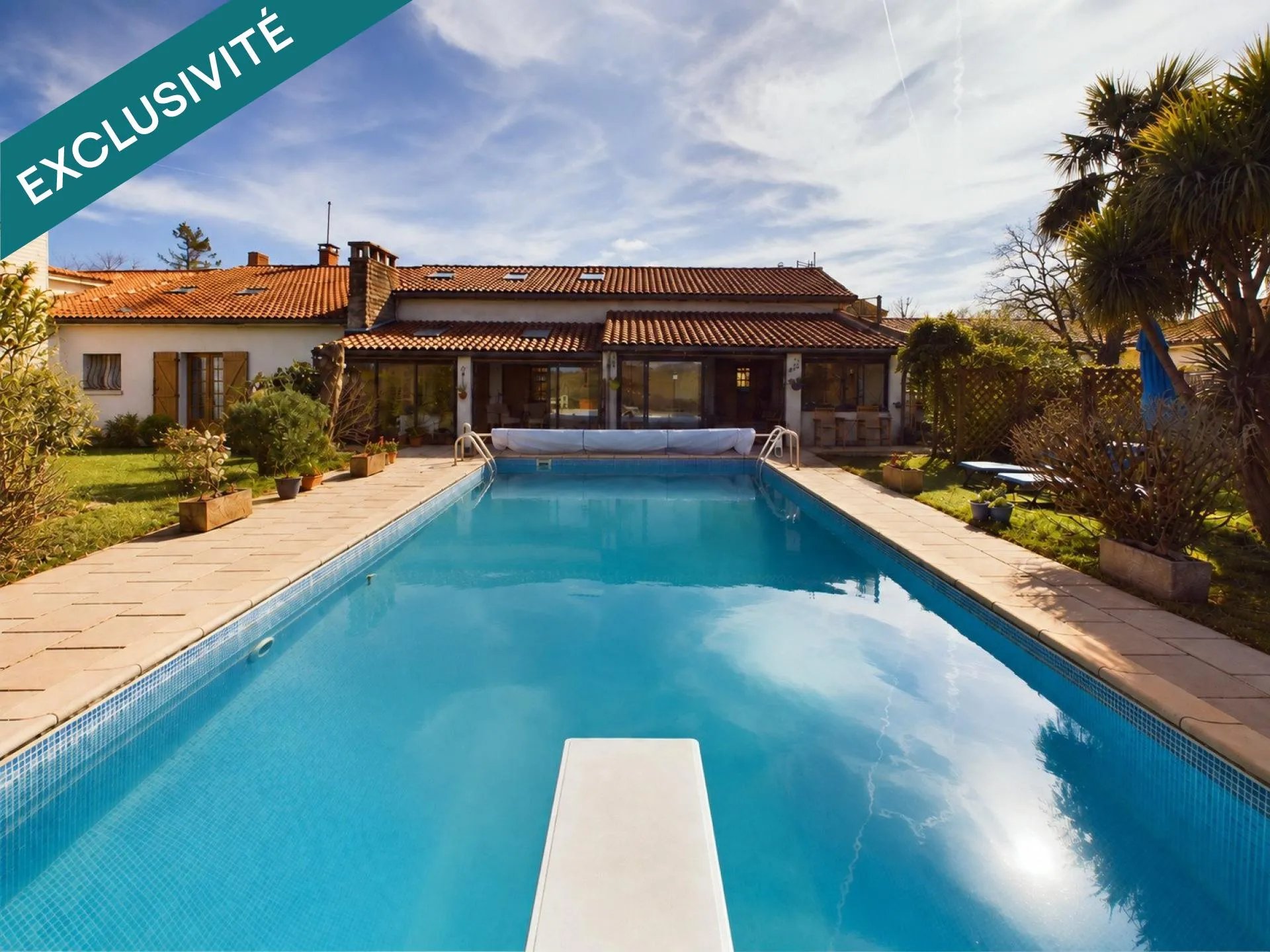 Maison à vendre, 300m², Semoussac