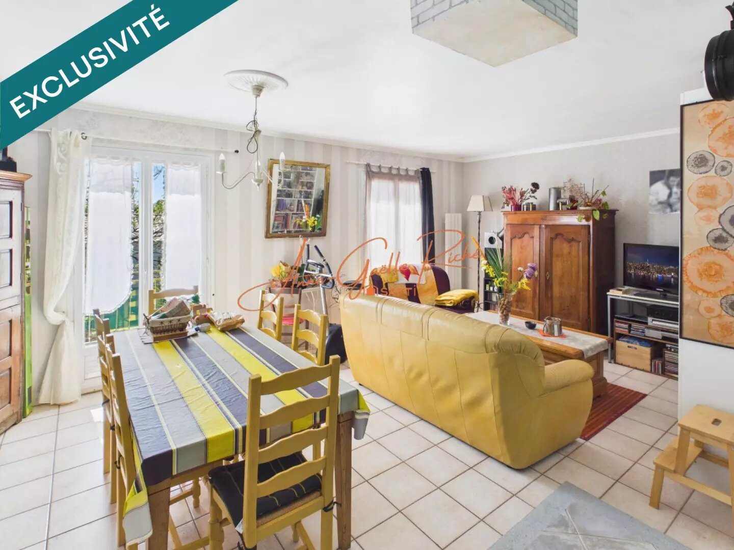 Maison à vendre, 176m², Saint-Georges-des-Coteaux