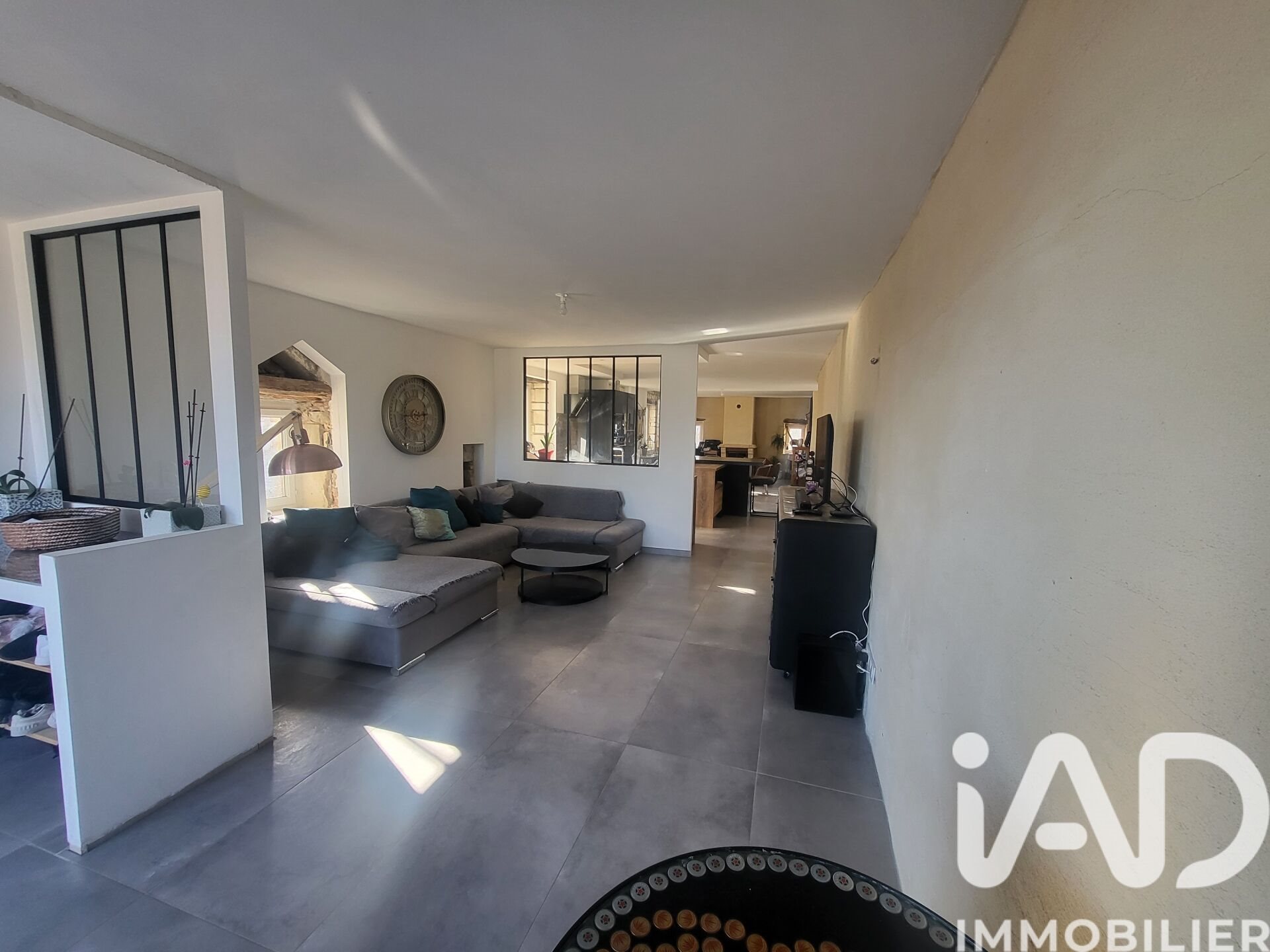 Maison à vendre, 180m², Lussan