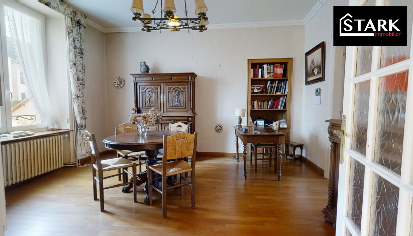 Maison à vendre, 240m², Lure