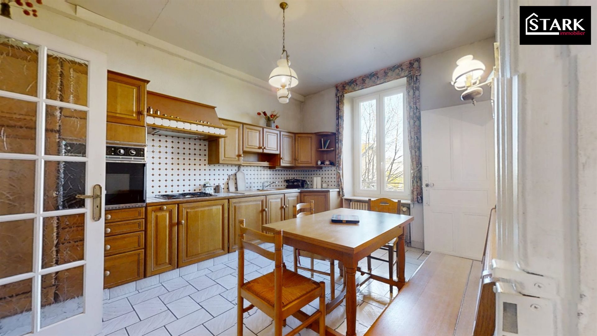 Maison à vendre, 240m², Lure
